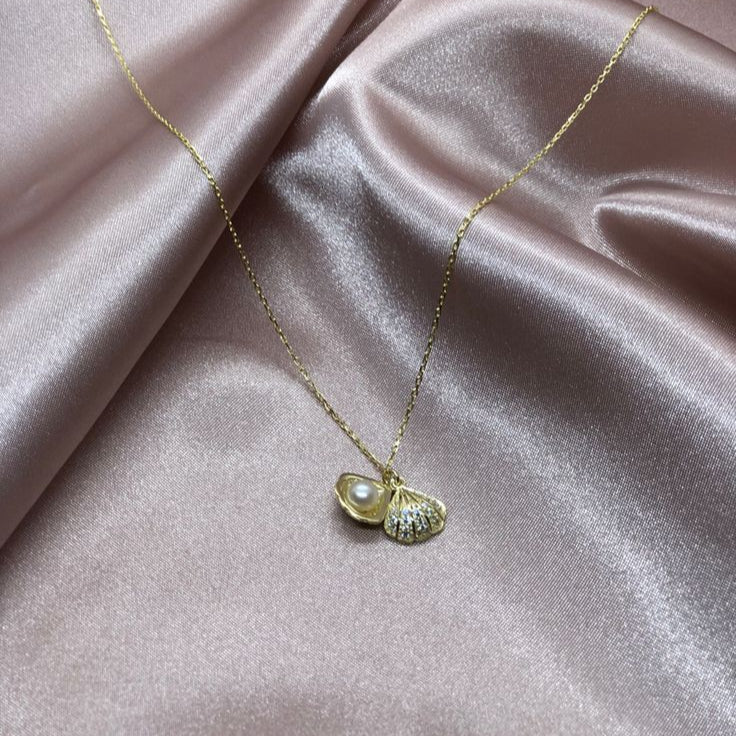 Hidden Pearl Locket